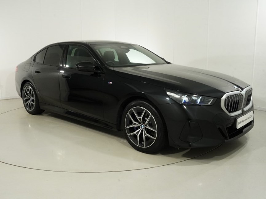 2024 (24) BMW 5 SERIES 520i M Sport 4dr Auto