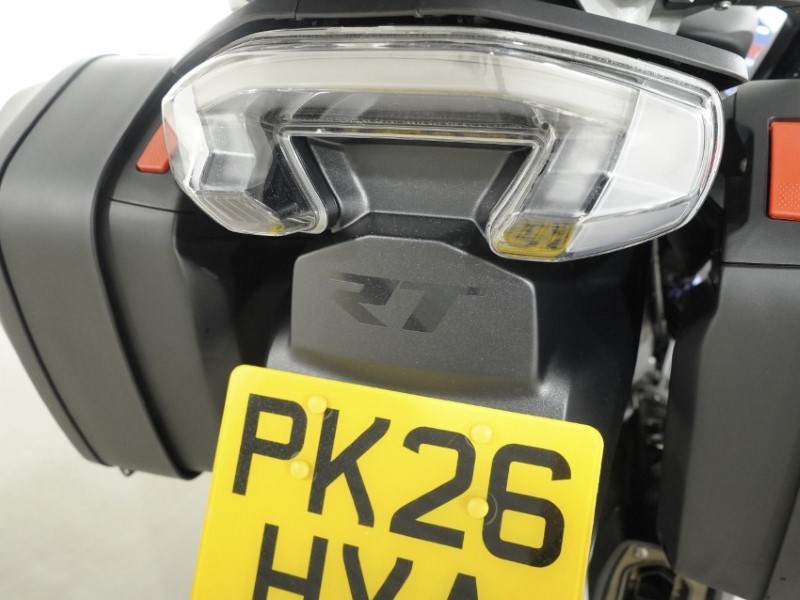 2026 (26) BMW Motorrad R1300 RT LE (25MY) 5952000
