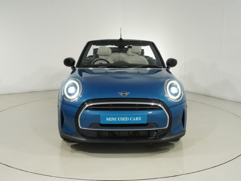 2022 (72) MINI CONVERTIBLE 1.5 Cooper Exclusive 2dr Auto 5958321