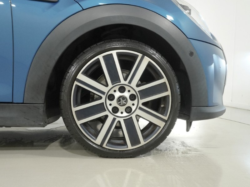 2022 (72) MINI CONVERTIBLE 1.5 Cooper Exclusive 2dr Auto 5958347