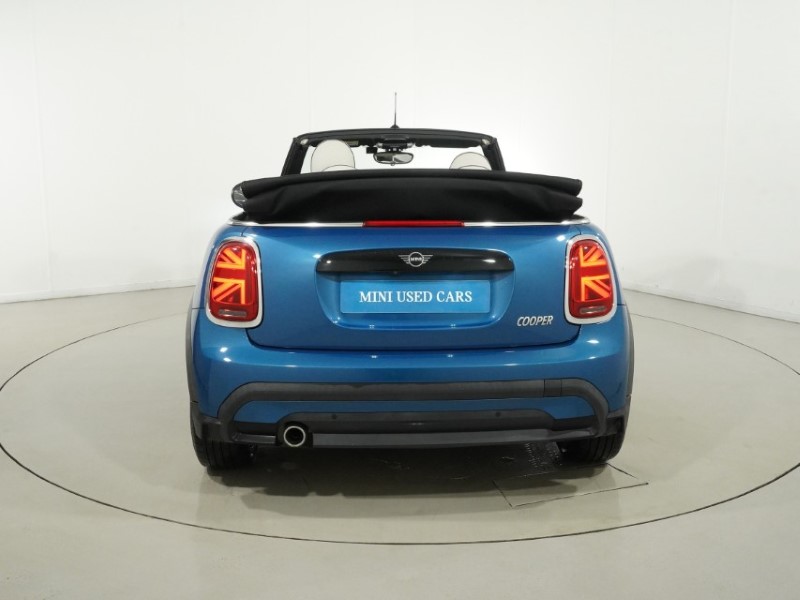 2022 (72) MINI CONVERTIBLE 1.5 Cooper Exclusive 2dr Auto 5958325