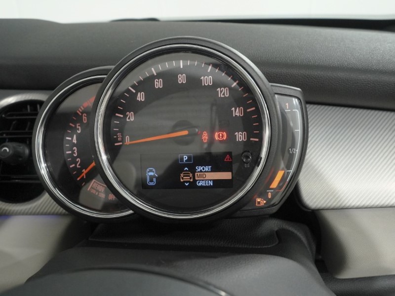 2022 (72) MINI CONVERTIBLE 1.5 Cooper Exclusive 2dr Auto 5958373