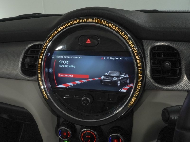 2022 (72) MINI CONVERTIBLE 1.5 Cooper Exclusive 2dr Auto 5958375
