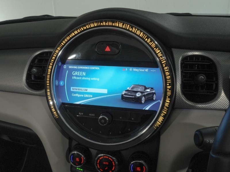2022 (72) MINI CONVERTIBLE 1.5 Cooper Exclusive 2dr Auto 5958377