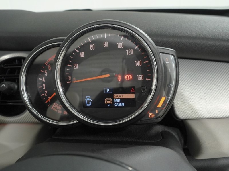 2022 (72) MINI CONVERTIBLE 1.5 Cooper Exclusive 2dr Auto 5958372