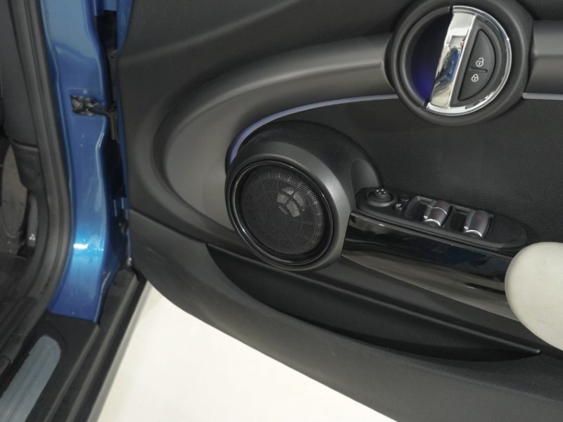 2022 (72) MINI CONVERTIBLE 1.5 Cooper Exclusive 2dr Auto 5958352