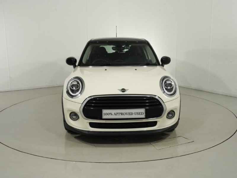2020 (70) MINI HATCHBACK 1.5 Cooper Classic II 5dr Auto 5960836