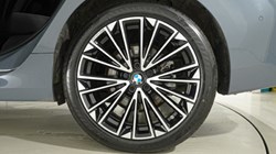 2026 (26) BMW 2 SERIES 225e xDrive M Sport 5dr DCT 5985124