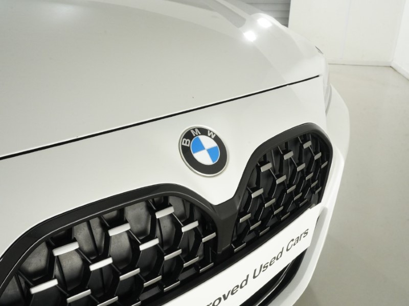 2023 (23) BMW 4 SERIES 420i M Sport 2dr Step Auto 5993838