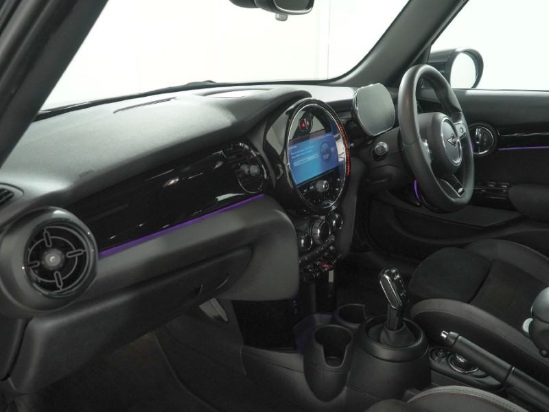 2023 (23) MINI HATCHBACK 1.5 Cooper Sport Premium 5dr Auto 5992982