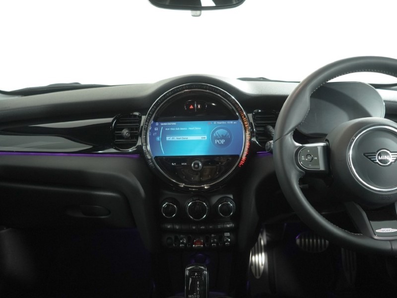 2023 (23) MINI HATCHBACK 1.5 Cooper Sport Premium 5dr Auto 5992993