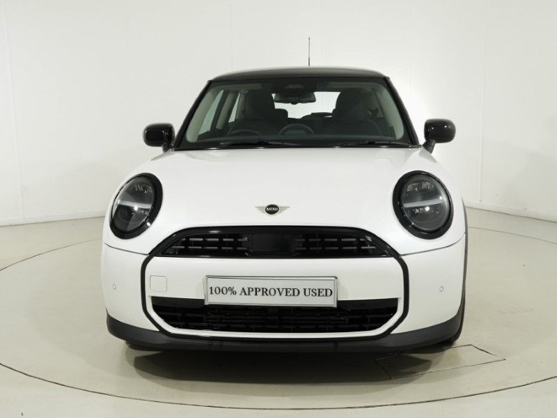2024 (74) MINI COOPER 1.5 C Classic 3dr Auto 5989016
