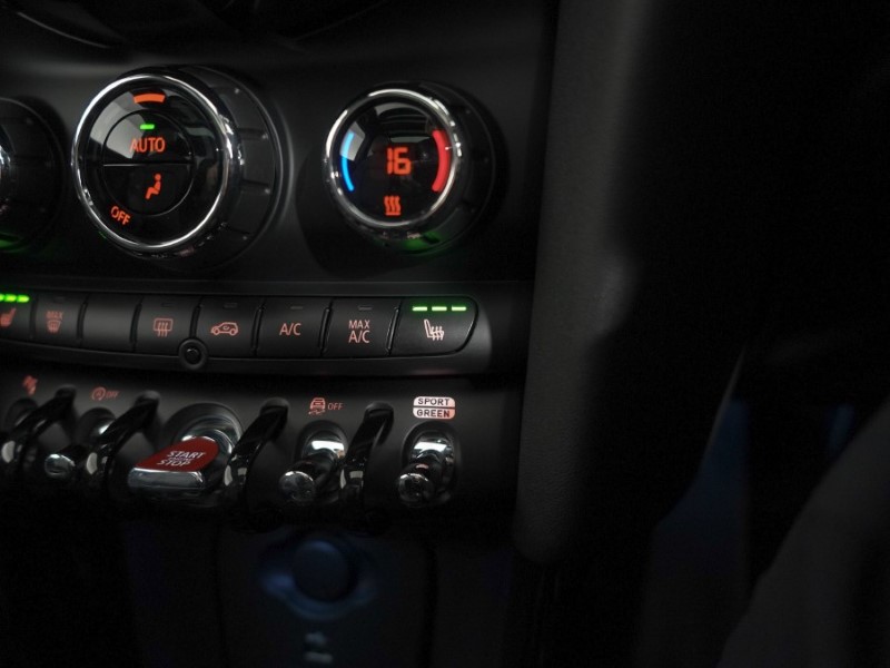 2024 (73) MINI HATCHBACK 2.0 Cooper S Exclusive Premium Plus 3dr Auto 5989247
