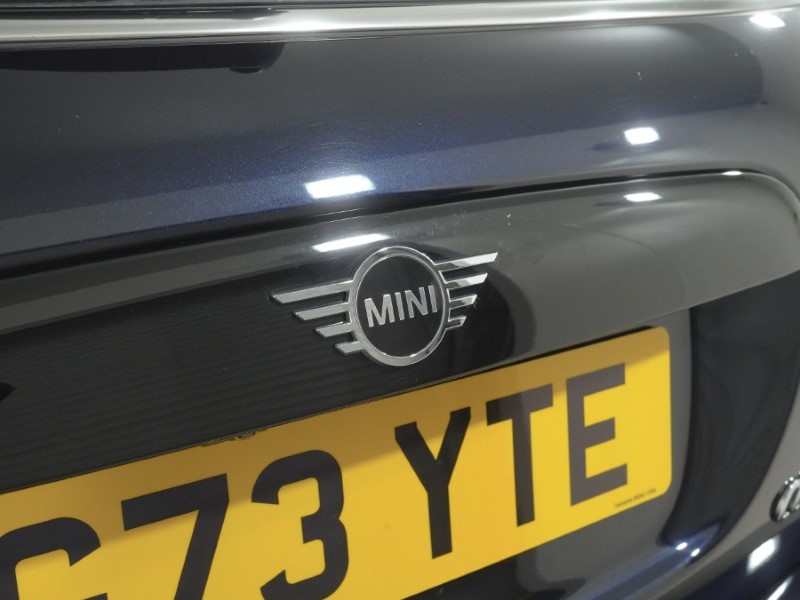 2024 (73) MINI HATCHBACK 2.0 Cooper S Exclusive Premium Plus 3dr Auto 5989222