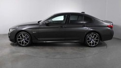 2023 (72) BMW 5 SERIES 530e M Sport 4dr Auto [Pro Pack] 2124081
