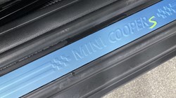 2023 (73) MINI HATCHBACK 2.0 Cooper S Exclusive Premium Plus 5dr Auto 2706577