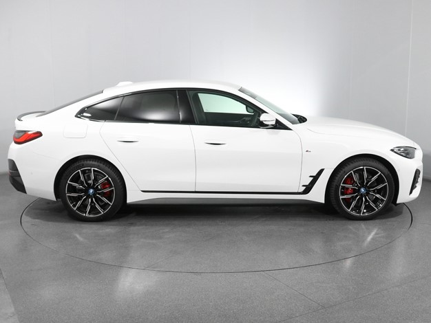 2023 (73) BMW I4 250kW eDrive40 M Sport 83.9kWh 5dr Auto 2743656