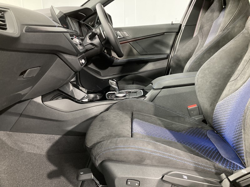 2023 (73) BMW 1 SERIES M135i xDrive 5dr Step Auto 2968289