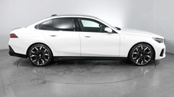 2023 (73) BMW 5 SERIES 520i M Sport Pro 4dr Auto [Tech Plus/Comfort Plus] 2952222