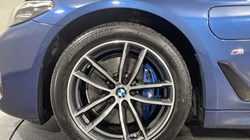 2021 (21) BMW 5 SERIES 530e xDrive M Sport 5dr Auto 2865522