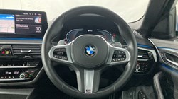 2021 (21) BMW 5 SERIES 530e xDrive M Sport 5dr Auto 2865513