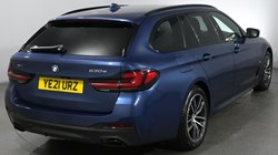2021 (21) BMW 5 SERIES 530e xDrive M Sport 5dr Auto 2865558