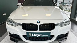 2017 (67) BMW 3 SERIES 320d xDrive M Sport 4dr Step Auto 2945540