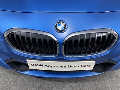 2018 (18) BMW 2 SERIES 216d M Sport 5dr Step Auto