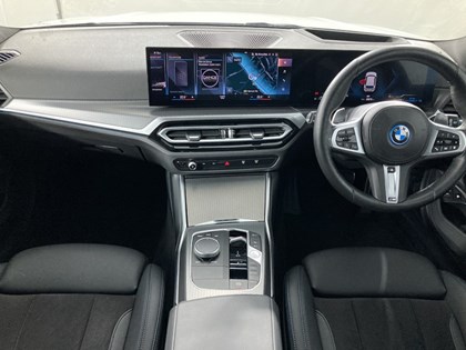 2022 (72) BMW 3 SERIES 330e xDrive M Sport 5dr Step Auto