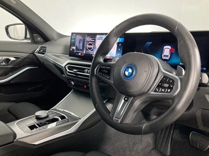 2022 (72) BMW 3 SERIES 330e xDrive M Sport 5dr Step Auto