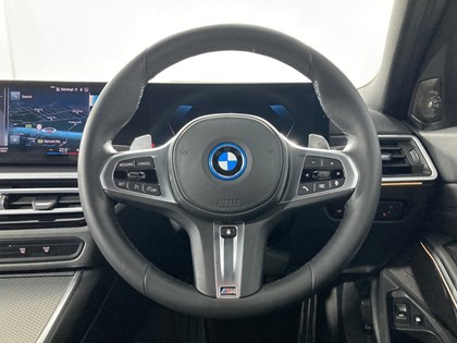 2022 (72) BMW 3 SERIES 330e M Sport 5dr Step Auto