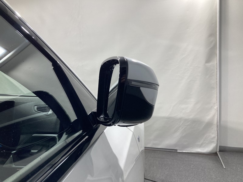 2024 (73) BMW 3 SERIES 320i M Sport 4dr Step Auto 3196623