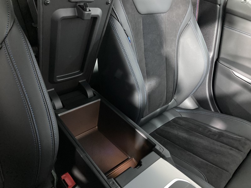 2024 (73) BMW 3 SERIES 320i M Sport 4dr Step Auto 3196614