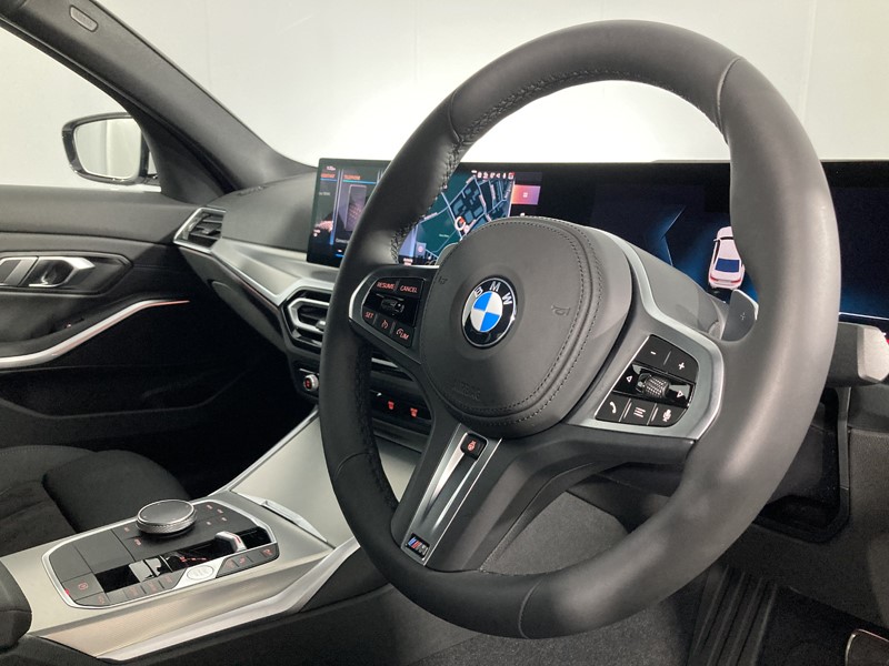2024 (73) BMW 3 SERIES 320i M Sport 4dr Step Auto 3196583