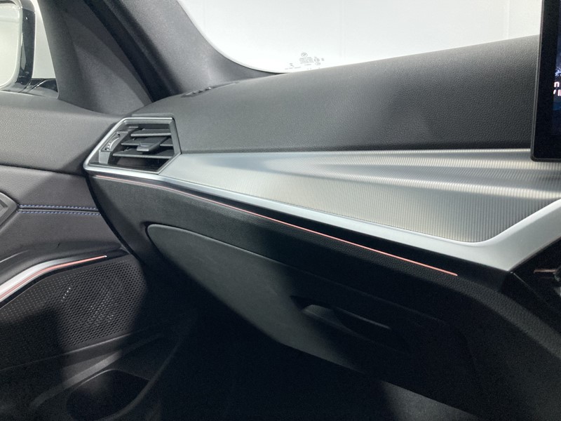 2024 (73) BMW 3 SERIES 320i M Sport 4dr Step Auto 3196604