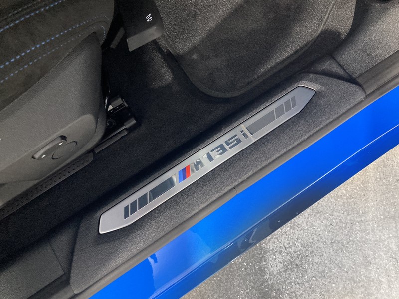 2024 (73) BMW 1 SERIES M135i xDrive 5dr Step Auto 2963129