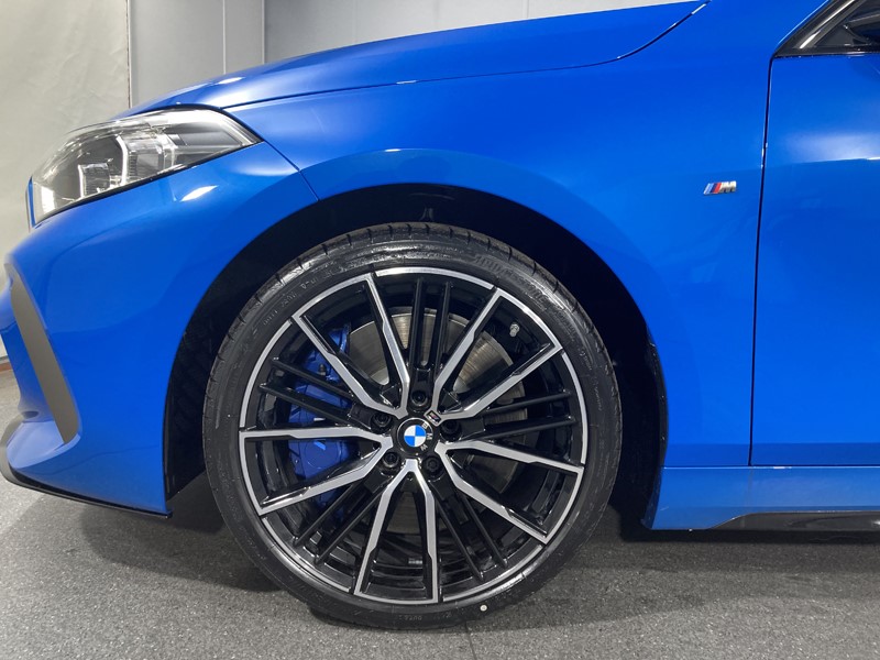 2024 (73) BMW 1 SERIES M135i xDrive 5dr Step Auto 2963124