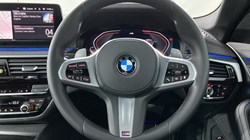 2021 (71) BMW 5 SERIES 520d xDrive MHT M Sport 4dr Step Auto 2985355