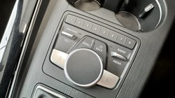 2019 (19) AUDI A4 40 TFSI Black Edition 5dr S Tronic 3007700