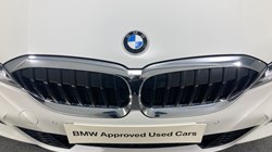 2021 (21) BMW 3 SERIES 320i xDrive M Sport 4dr Step Auto 3116519