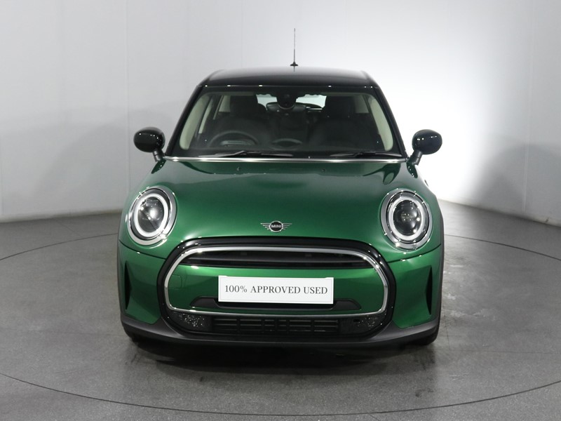 2024 (24) MINI HATCHBACK 1.5 Cooper Classic Premium 5dr Auto 3394883