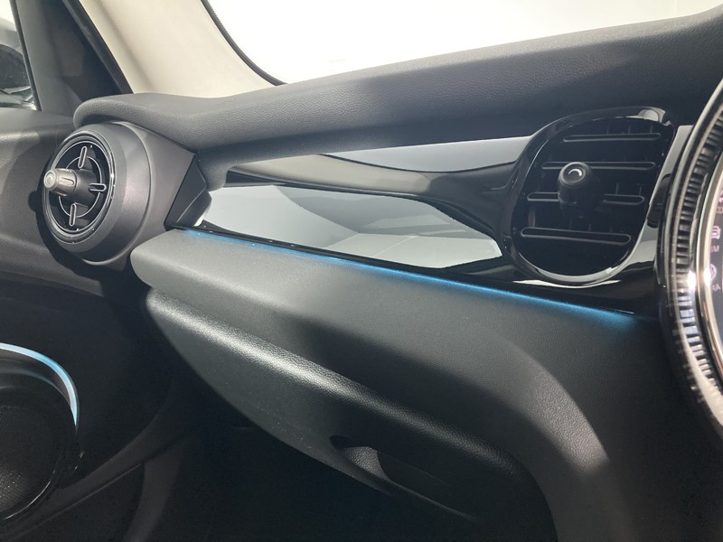 2024 (24) MINI HATCHBACK 1.5 Cooper Classic Premium 5dr Auto 3394892