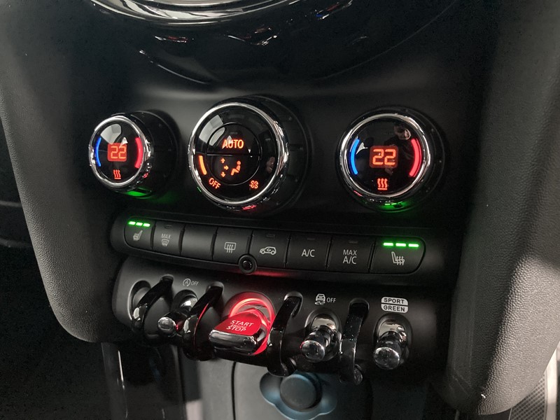 2024 (24) MINI HATCHBACK 1.5 Cooper Classic Premium 5dr Auto 3394898