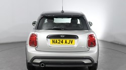 2024 (24) MINI HATCHBACK 1.5 Cooper Classic Premium 5dr Auto 3291680