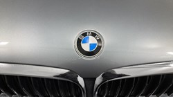 2019 (19) BMW 5 SERIES 520d xDrive M Sport 4dr Auto 3050348