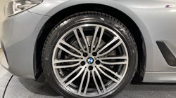 2019 (69) BMW 5 SERIES 520i M Sport 4dr Auto 3065087