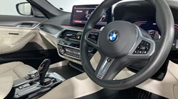 2022 (72) BMW 5 SERIES 520d MHT M Sport 5dr Step Auto 3028842