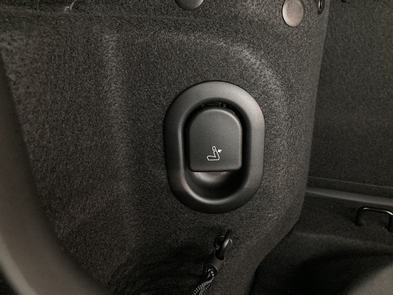 2024 (24) MINI CONVERTIBLE 1.5 Cooper Exclusive Premium 2dr Auto 3291326