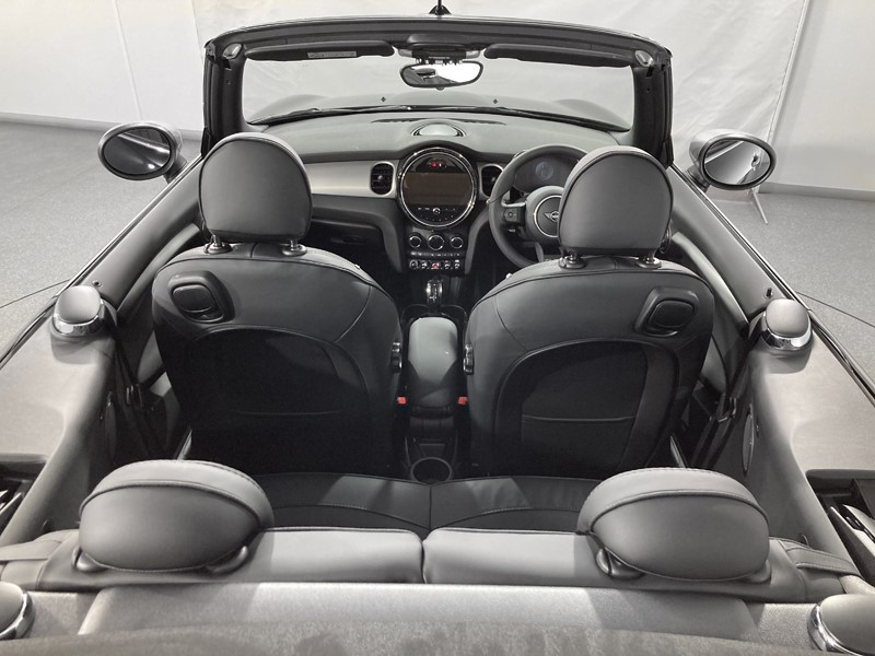 2024 (24) MINI CONVERTIBLE 1.5 Cooper Exclusive Premium 2dr Auto 3291319