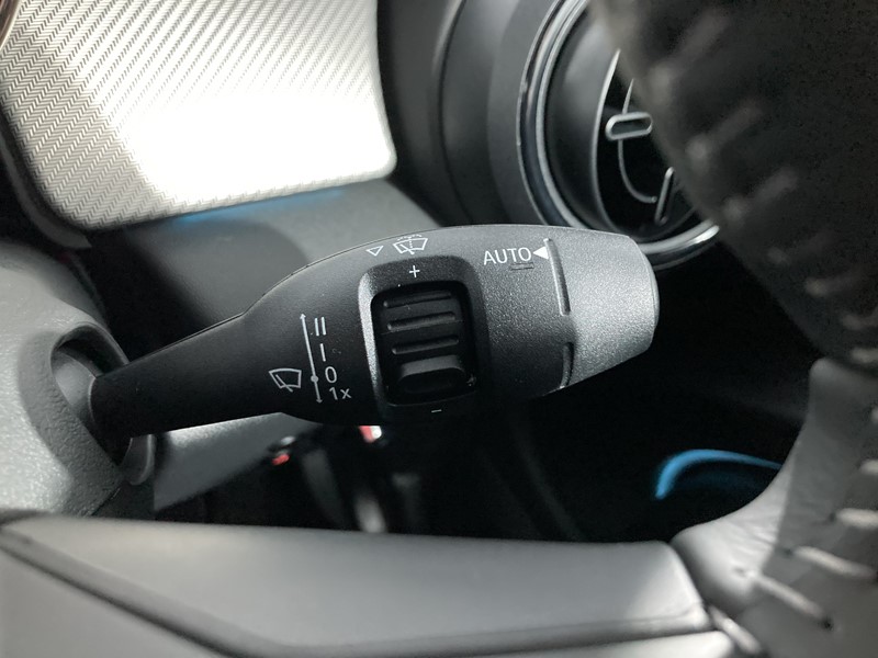 2024 (24) MINI CONVERTIBLE 1.5 Cooper Exclusive Premium 2dr Auto 3291301